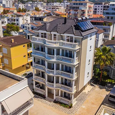 Sea La Vie Apartment *