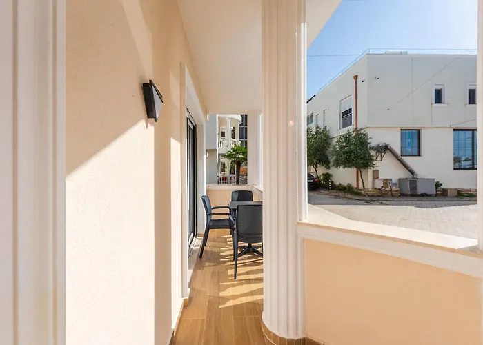 Sea La Vie Apartment Golem (Tirana)